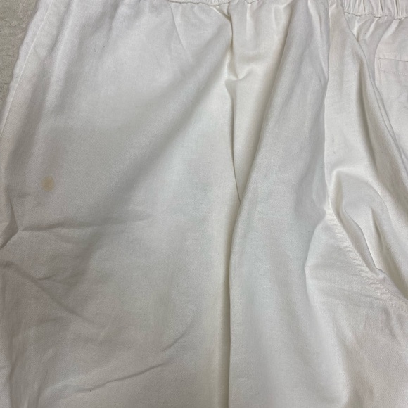 Women’s White linen Suit Set - Picture 14 of 14